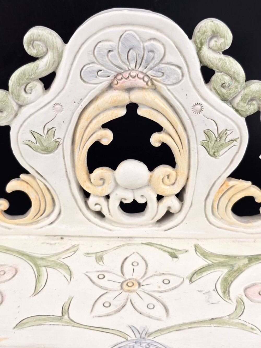French Filigree Petite Doll Display Bench Hand-Painted - Picture 3 of 14
